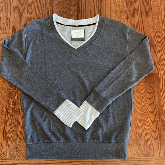 GREY STATE women’s eco friendly V sweatshirt / Terry inside relaxed fit gray M - Picture 2 of 12